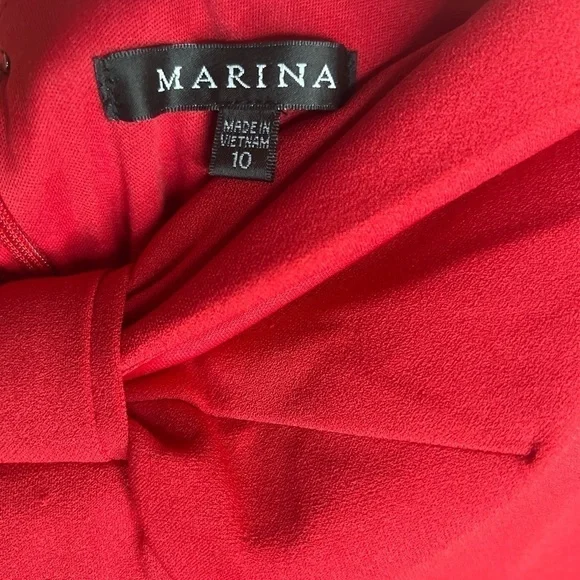 Marina off the shoulder red gown - Picture 4 of 5